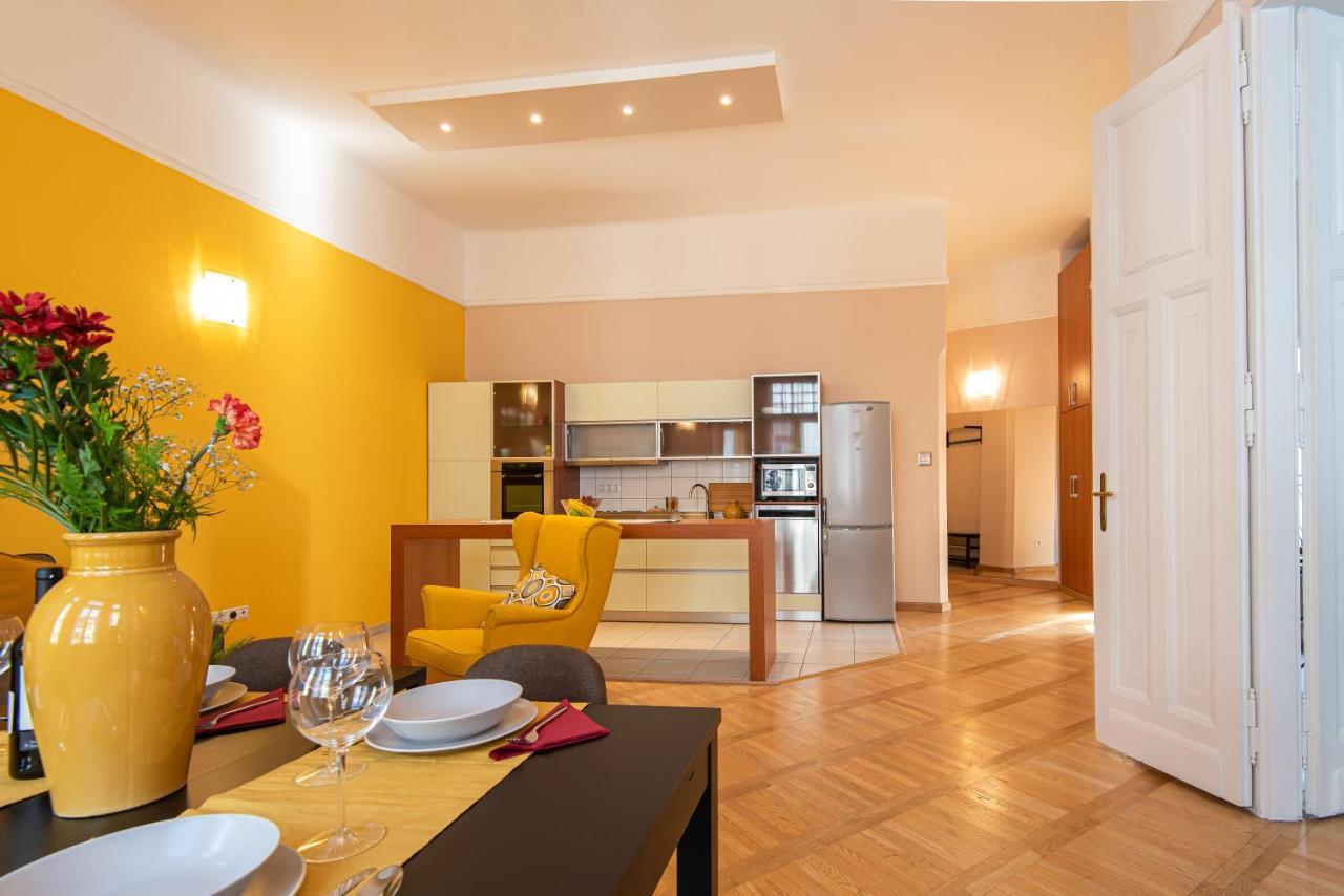 Patrik'S Budapest Center Apartment Ngoại thất bức ảnh